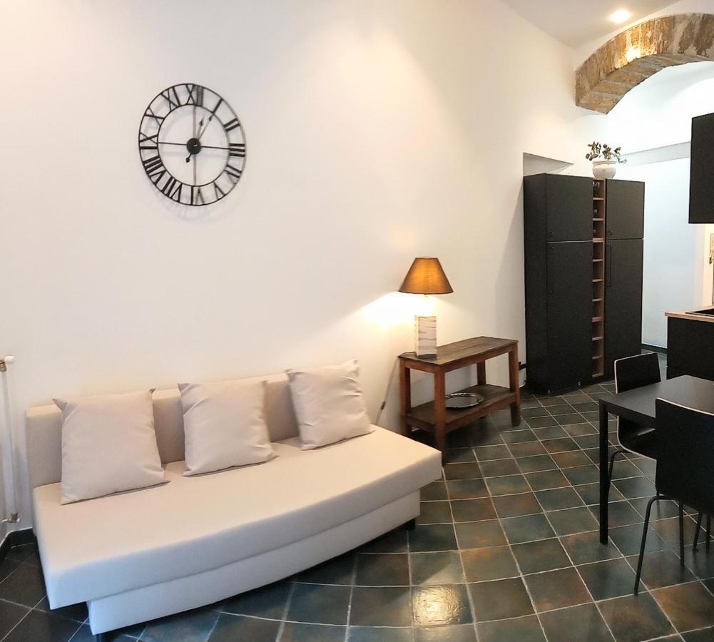 Locazione Breve In Pieno Centro "Blue House" Apartment Palermo Exterior photo