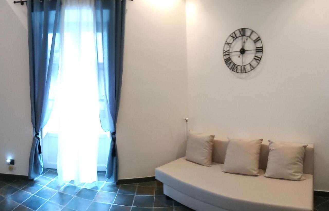 Locazione Breve In Pieno Centro "Blue House" Apartment Palermo Exterior photo