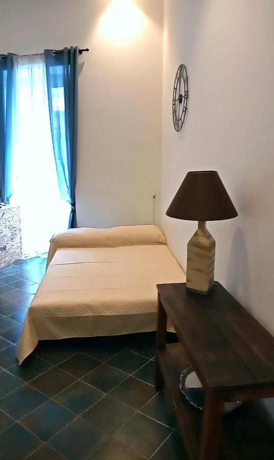 Locazione Breve In Pieno Centro "Blue House" Apartment Palermo Exterior photo