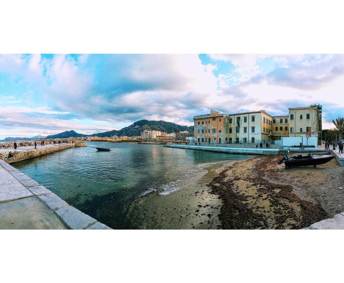 Locazione Breve In Pieno Centro "Blue House" Apartment Palermo Exterior photo